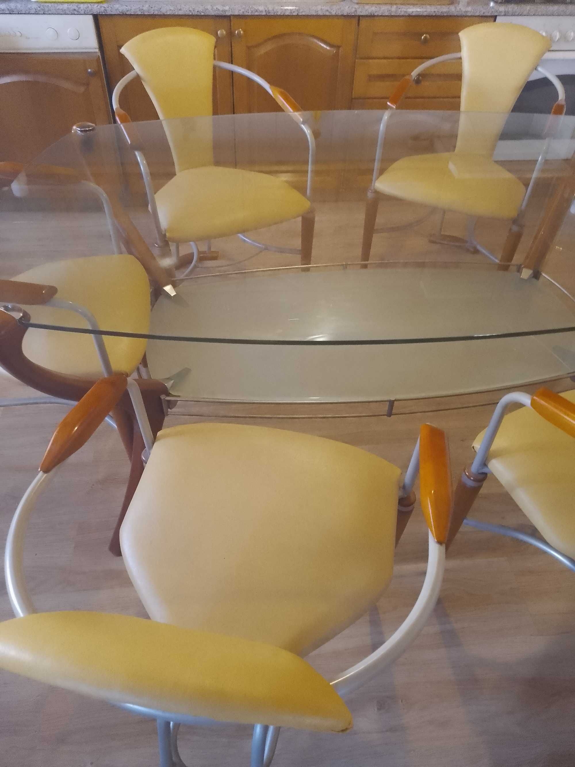 Модерна Кухненска маса със шест стола