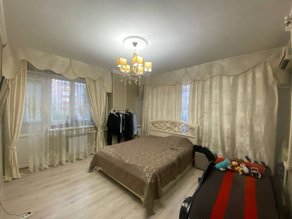 Продам 4 к.кв в мкр. Алтын-Орда