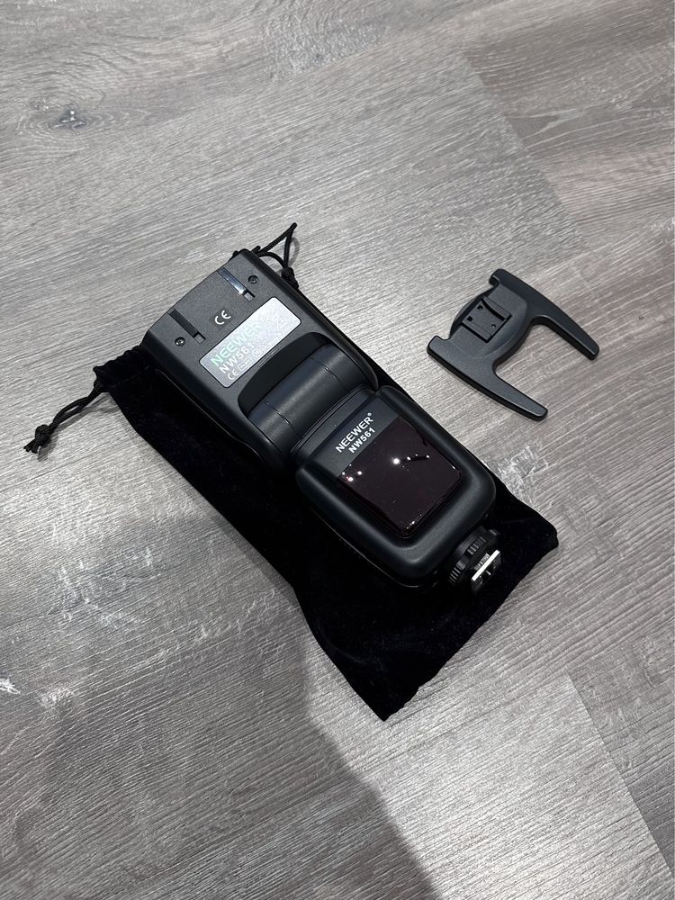 Kit Blit Neewer NW-561 pentru Canon Nikon și alte camere DSLR