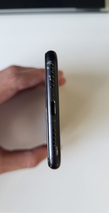 iPhone 7 256GB - Като НОВ!