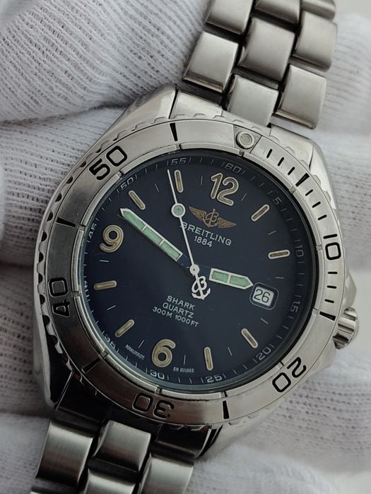 Breitling Shark A58605