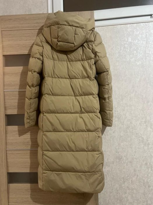 Куртка зимняя, бежевый цвет