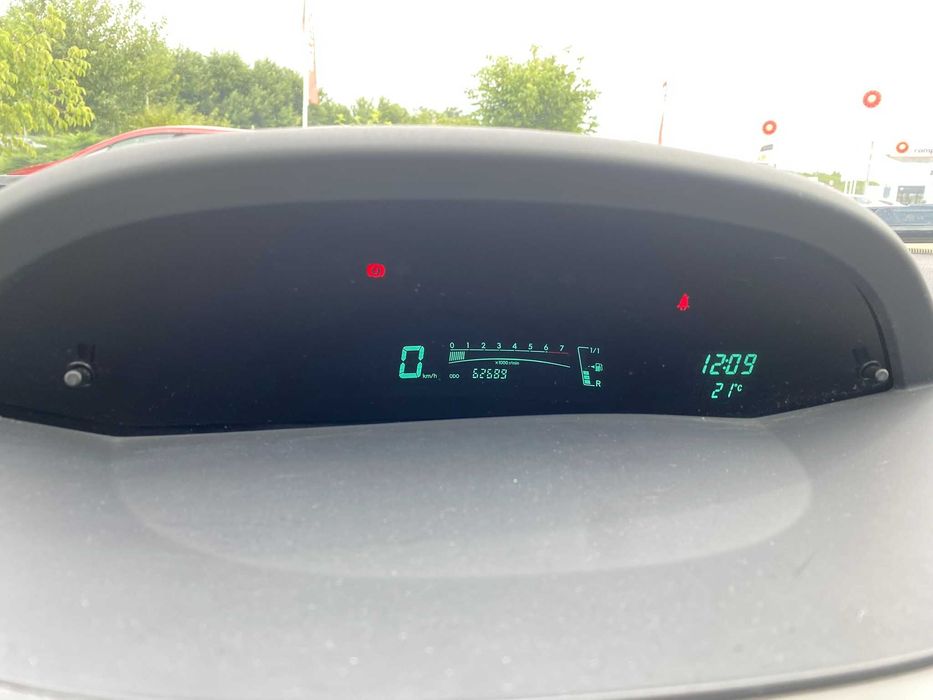 Toyota Yaris 1L Benzina