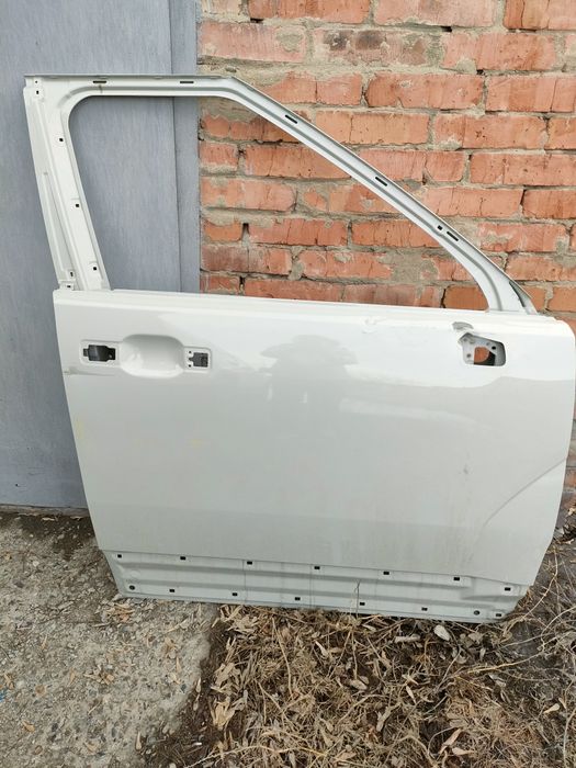 Кузовные детали . Двери. Hyundai Santa fe. Новый кузов.