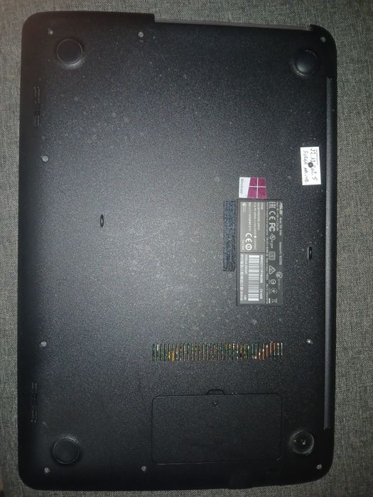 Laptop ASUS X556UA