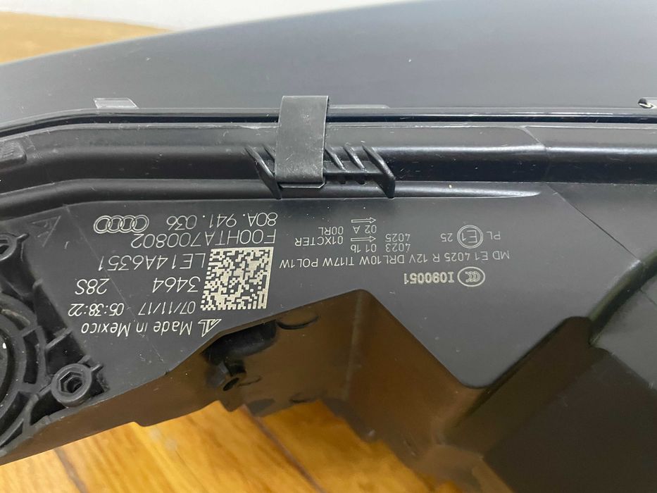 Far AUDI Q5 8fy 80A Matrix Led complet cod OE: 80A941036