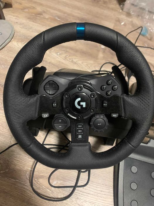 Vand Logitech G923 Trueforce + Schimbator Logitech Driving Force