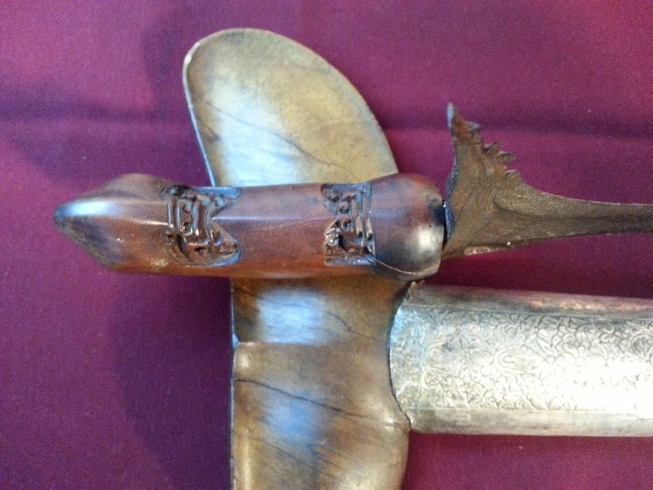 Уникална Кама КРИС , Керис Дамаска Стомана, Сребърна Кания