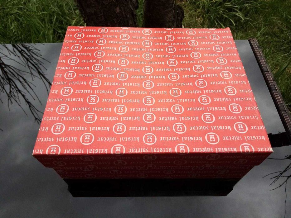 Кристален сервиз за шам.панско - Югославия - нов !