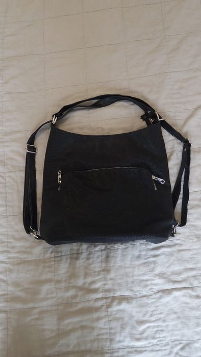 Дамска чанта-раница