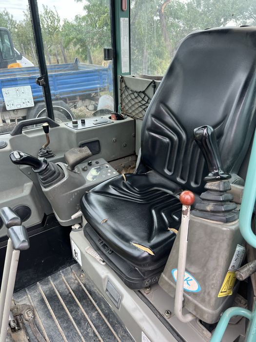 Miniexcavator Yanmar vio33