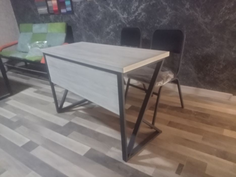 Парты школьные цена у них разные