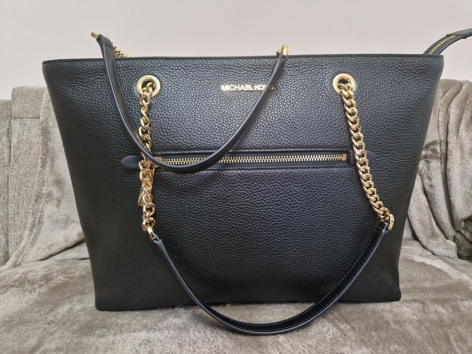 Geanta Michael Kors noua Jet Set Large Pebbled Leather