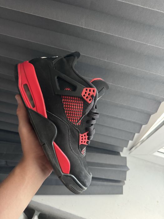 Jordan 4 Red Thunder
