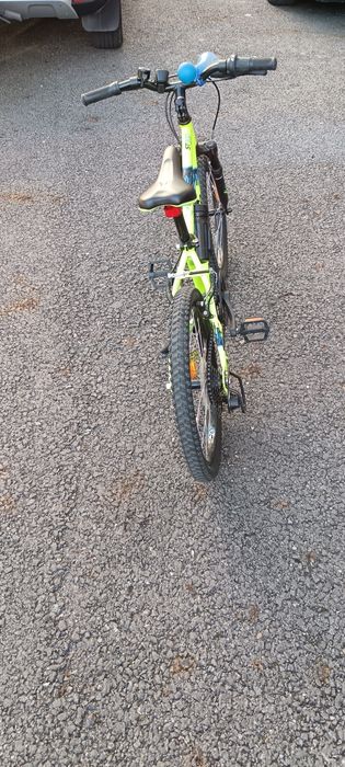Bicicleta de vînzare