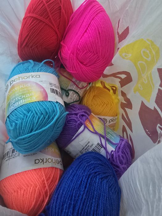 Продам пряжу новую