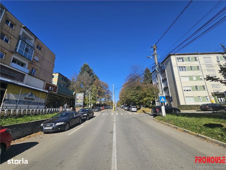 Buhusi - 3 camere  - etaj 3