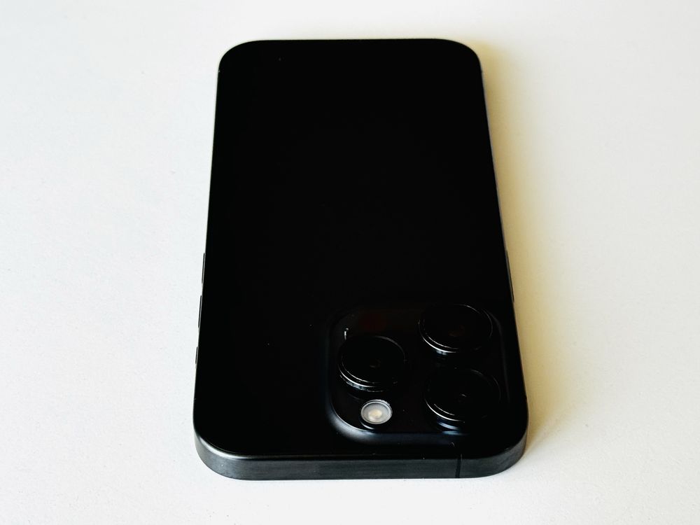 Iphone 15 Pro 256GB Black Titanium 100% Батерия! Гаранция 6 месеца