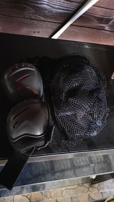 Genunchiere și cotiere