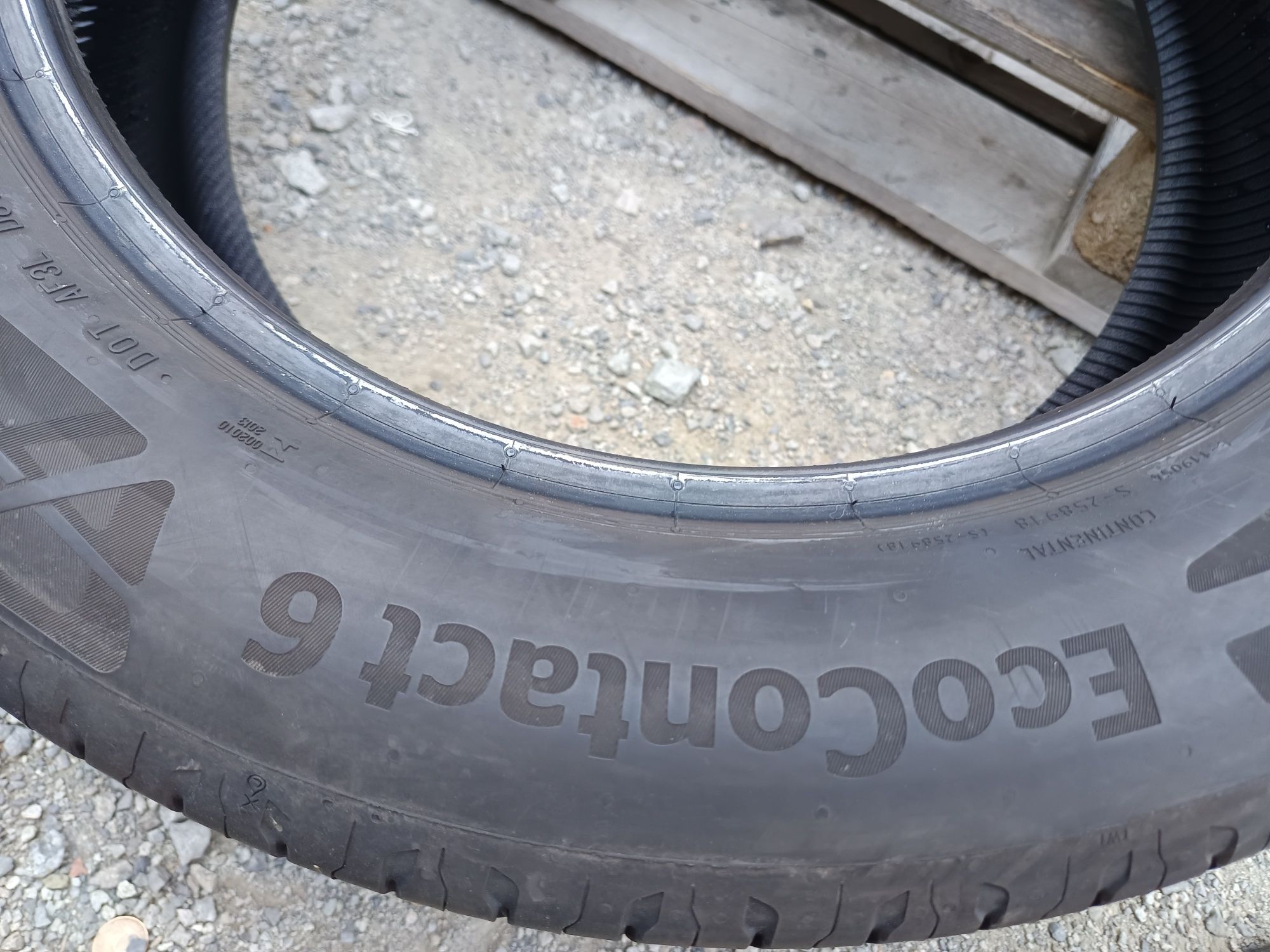 235 55 R 18 V Continental Дот 1423