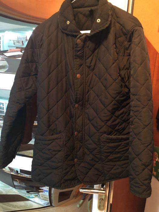 Geaca neagră matlasata unisex