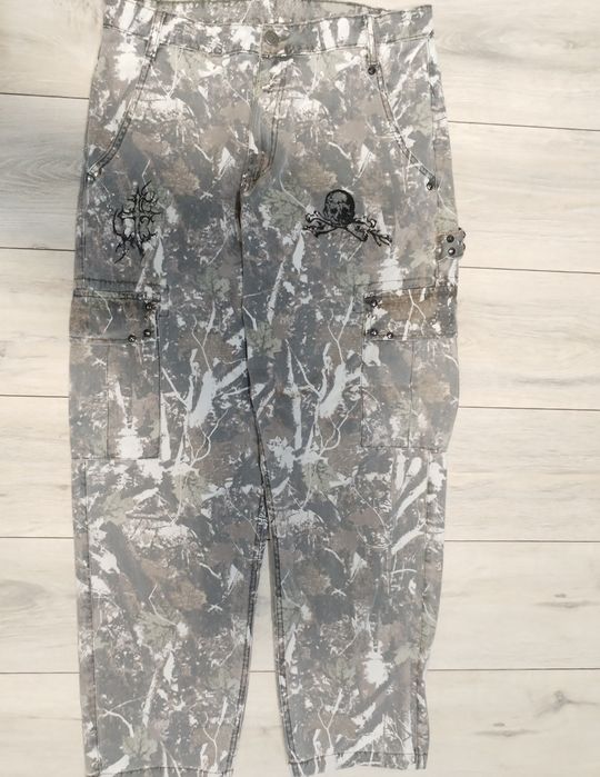 Мужской камуфляжный джинсы