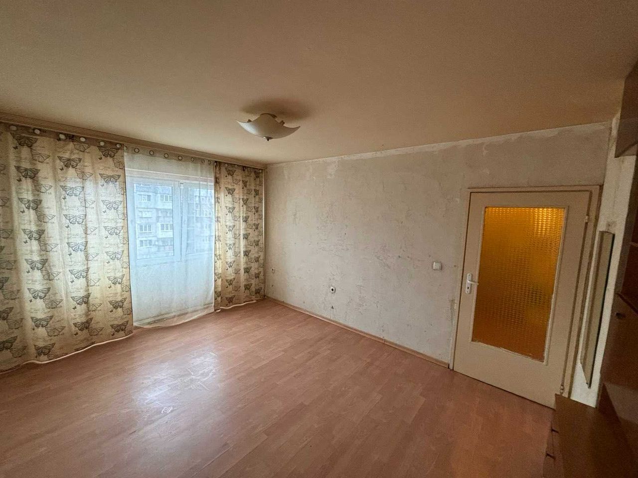 Продава се Едностаен апартамент в Русе, Център - 39 кв.м за 1383 €/кв.м - Снимка #3
