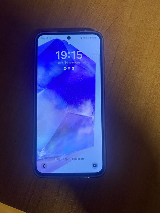 Vind samsung A55 in stare buna