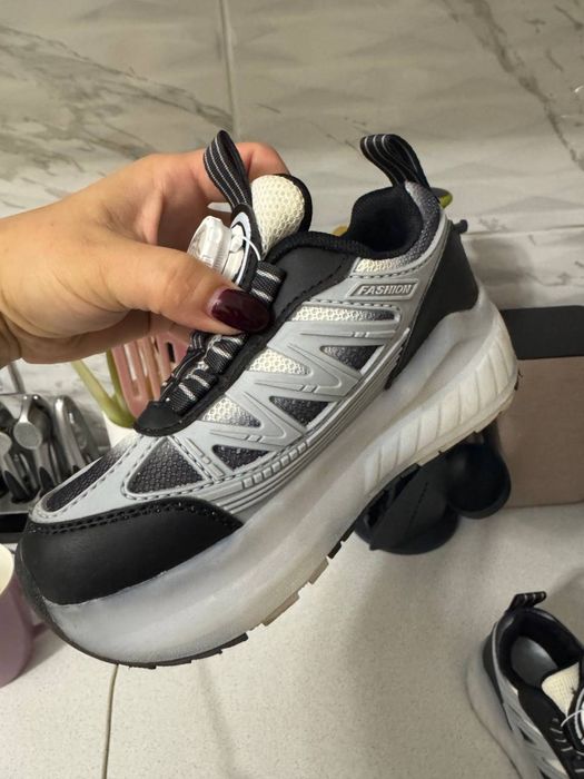 Кроссовки роликовые Fasnion