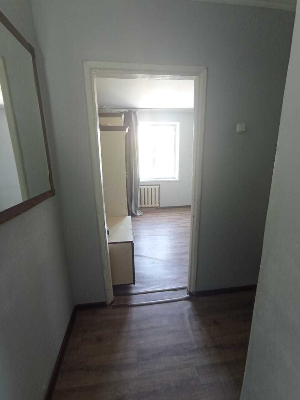 Продам 1 комн. квартиру в Уральске