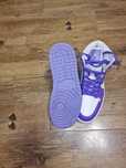 Adidasi WMNS Air Jordan 1 Mid