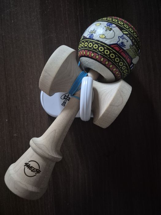 Ață kendama si suport kendama sweets