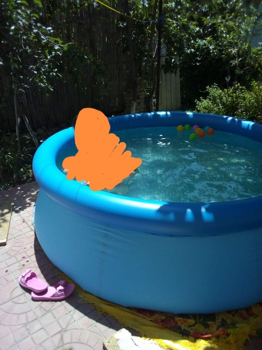 Продам свой Бассейн в отличном состоянии.