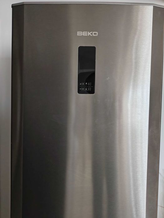 Combina frigorifica Beko, 287 l, Clasa A+, No Frost, H 184.5 cm