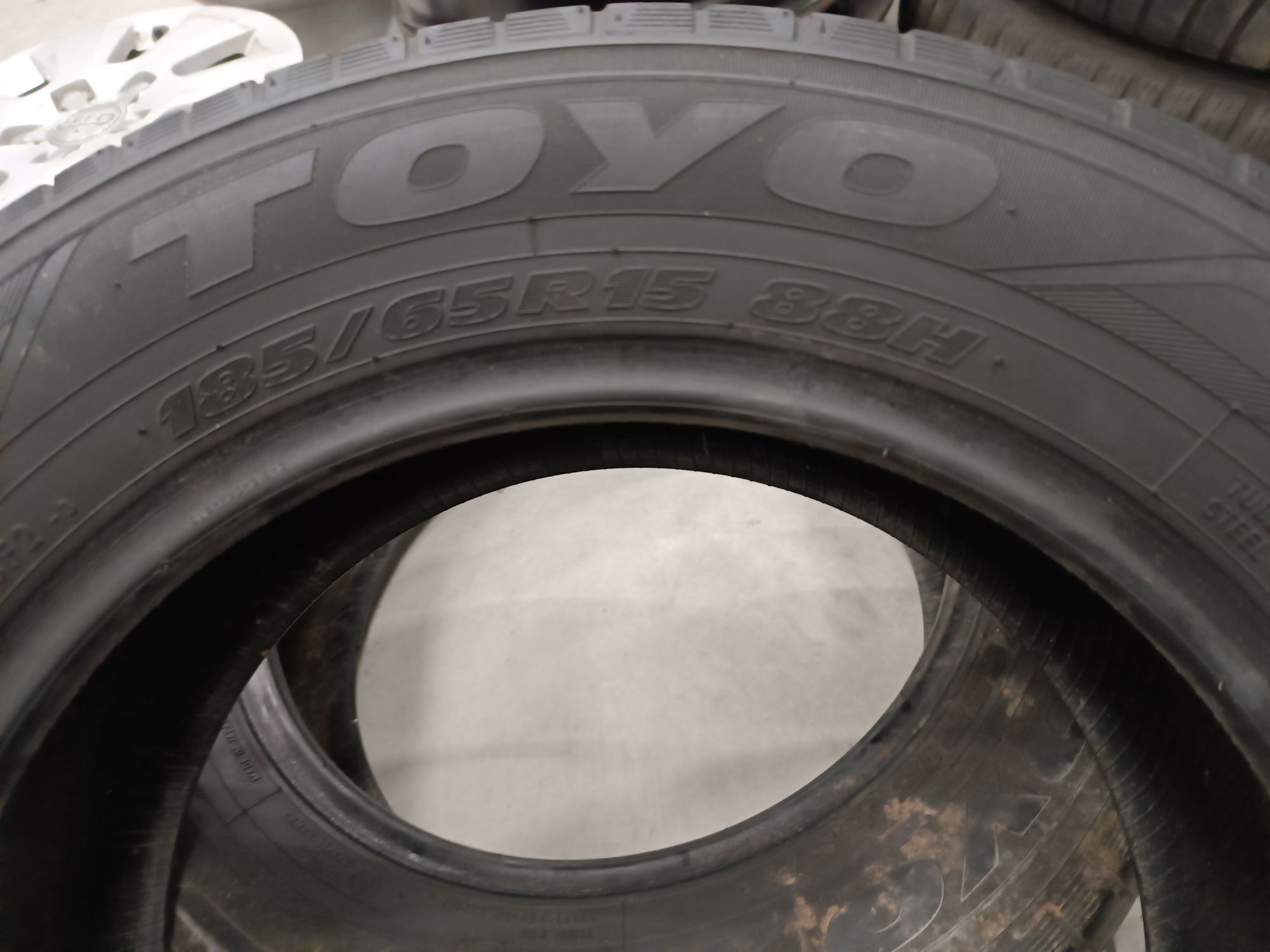 Set 4 Anvelope Vara 185 65 15 TOYO Proxes