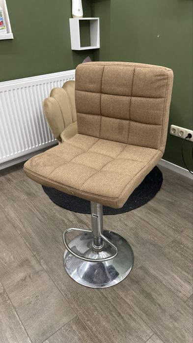 Mobilier salon, machiaj, pat gene tapitat, fotoliu modern