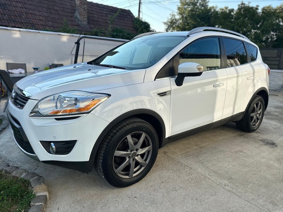 Ford Kuga 2.0 TDCI 4x4 / 140 CP Navi/Camera/Piele/Textil