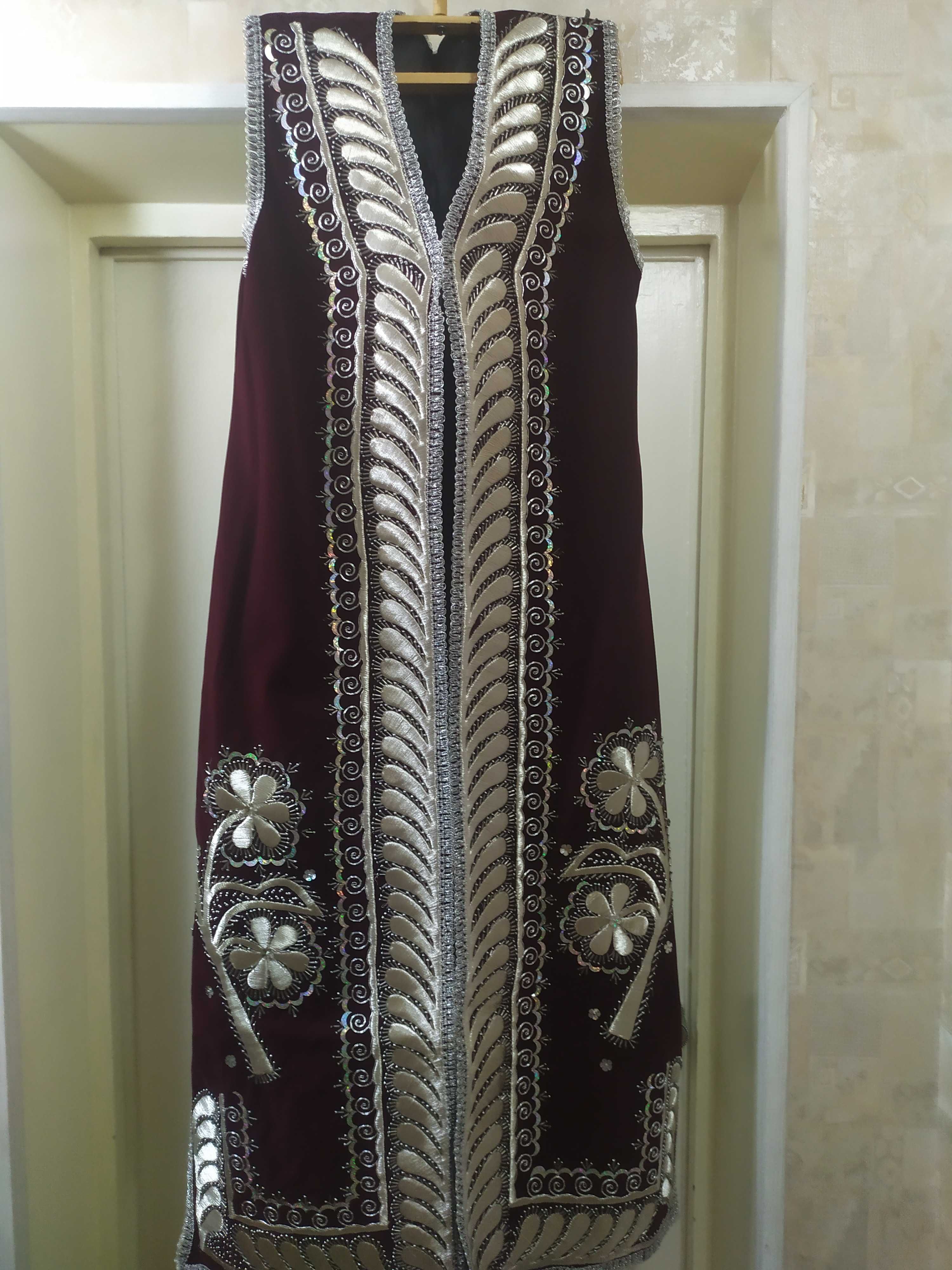 Женский чапан, новый