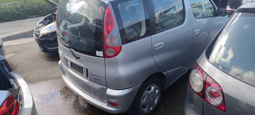 Toyota Yaris Verso 1.0/1.3/1.4  2002г. на части