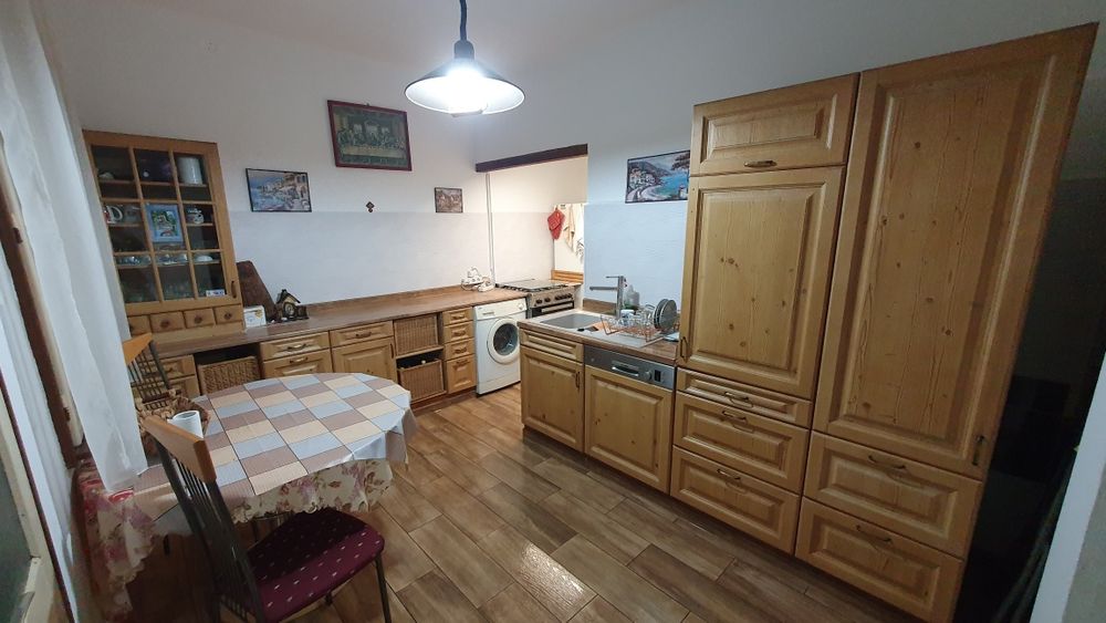 Casa cu teren Aradul nou, Constitutiei, 780mp,2 apartamente