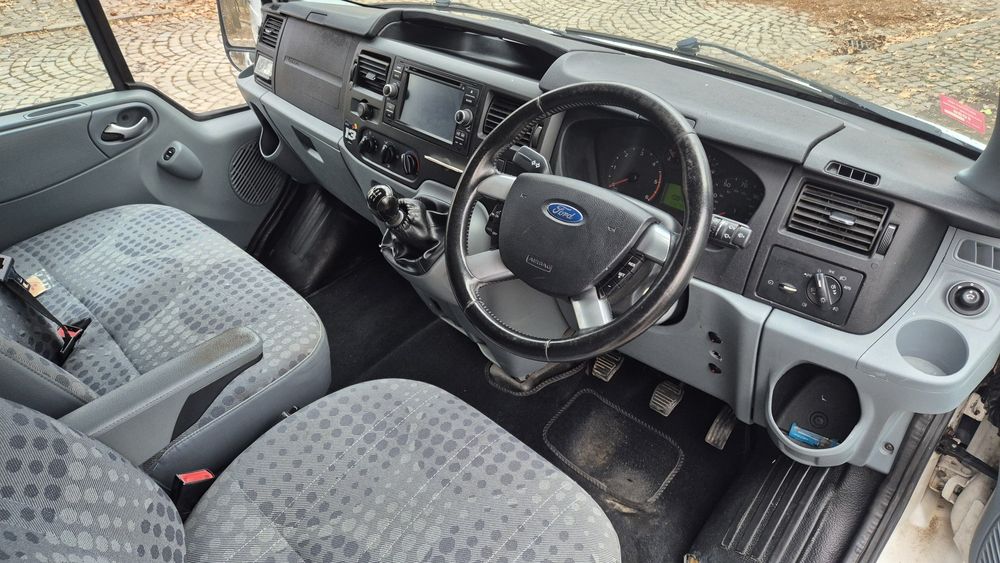 Ford Transit 2.2 diesel volan dreapta