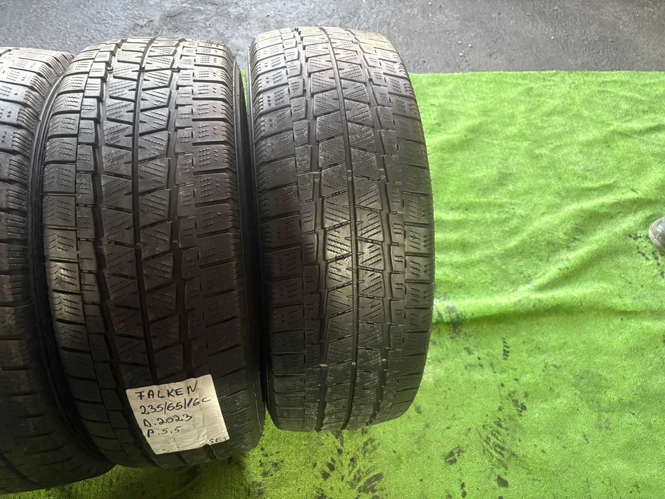 Anvelope Iarna 235/65/16C Falken