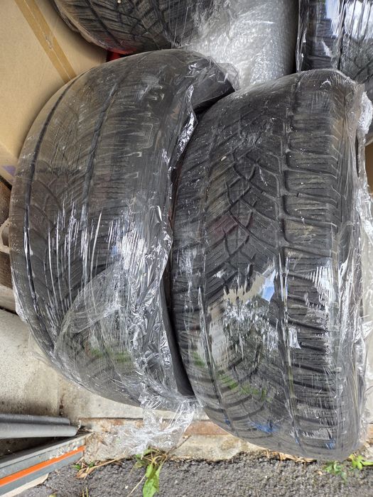 Vand anvelope de iarna Fulda Kristall Control HP 215 55 r17