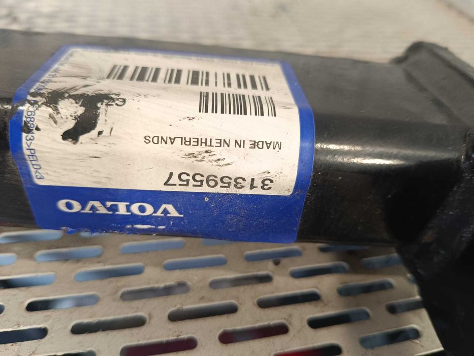 Carlig remorcare DEMONTABIL OEM 31359557 VOLVO S60 V60 V60CC