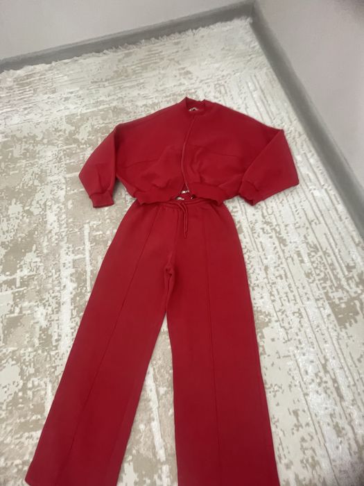 Женская одежда стильная.