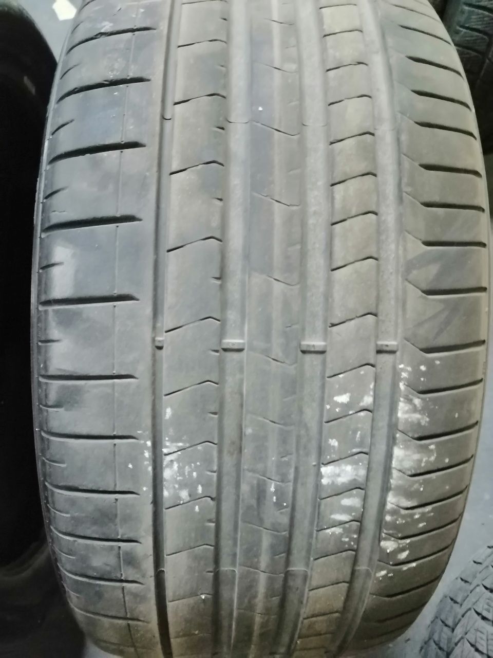 Гуми Pireli 315/30/21 & 275/35/21