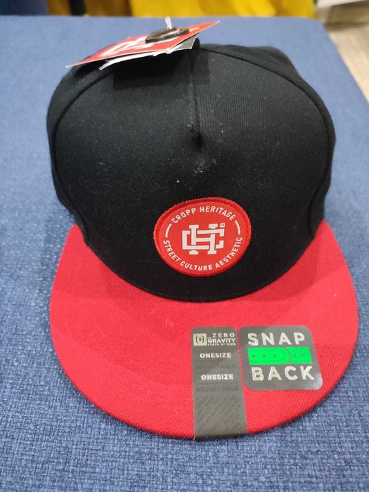 Бесболка GROPP новая, яркая