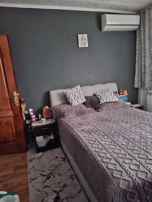 Vand apartament 2 camere