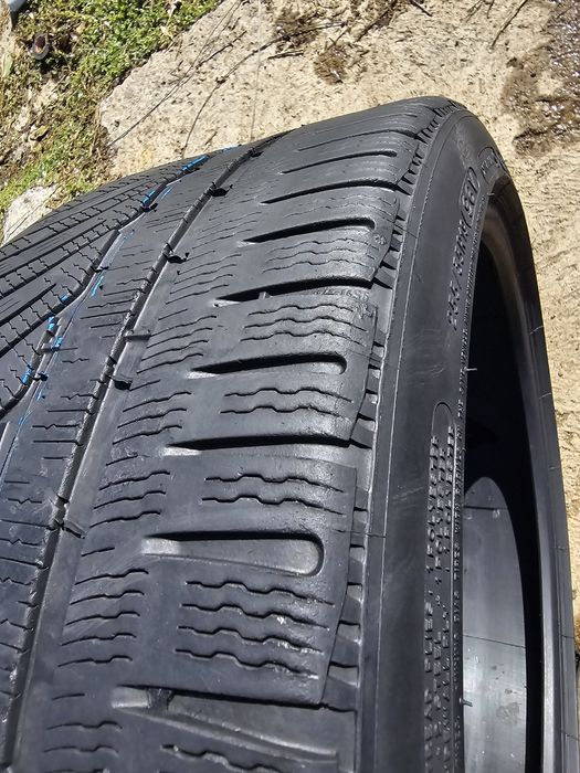 255 35 19 Michelin pilot alpin