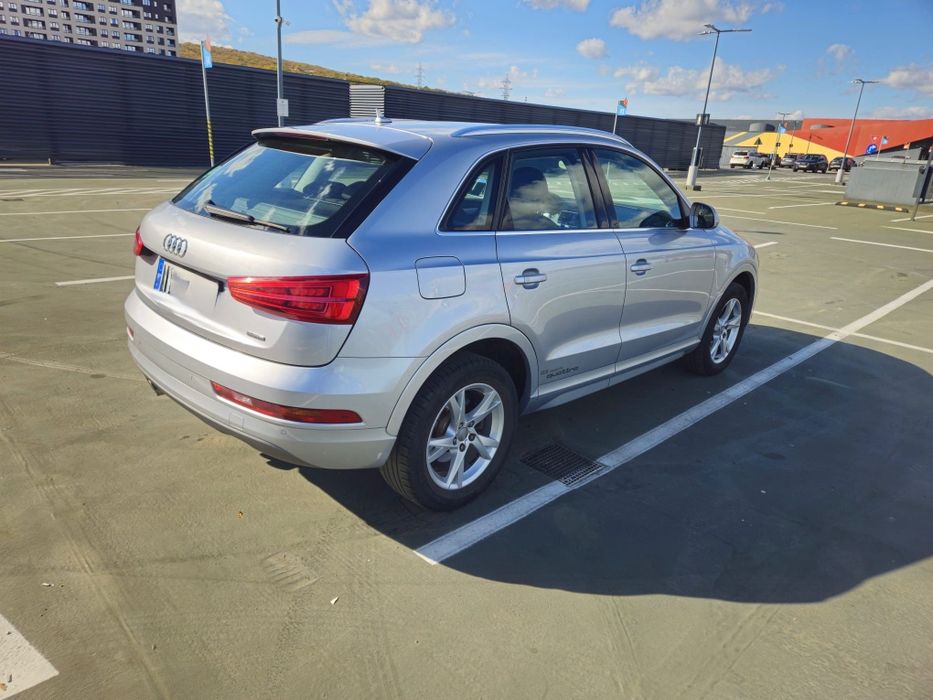 AudiQ3 2 TDI quattro
